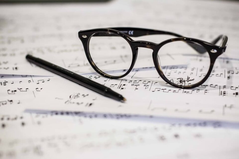 作詞家・作曲家・編曲家用WordPressテンプレートおすすめ５選（初心者向き日本語スマホ対応テーマ）
