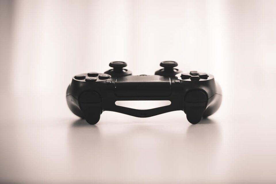 プロゲーマー・ゲーム実況者用WordPressテンプレートおすすめ５選（初心者向き日本語スマホ対応テーマ）